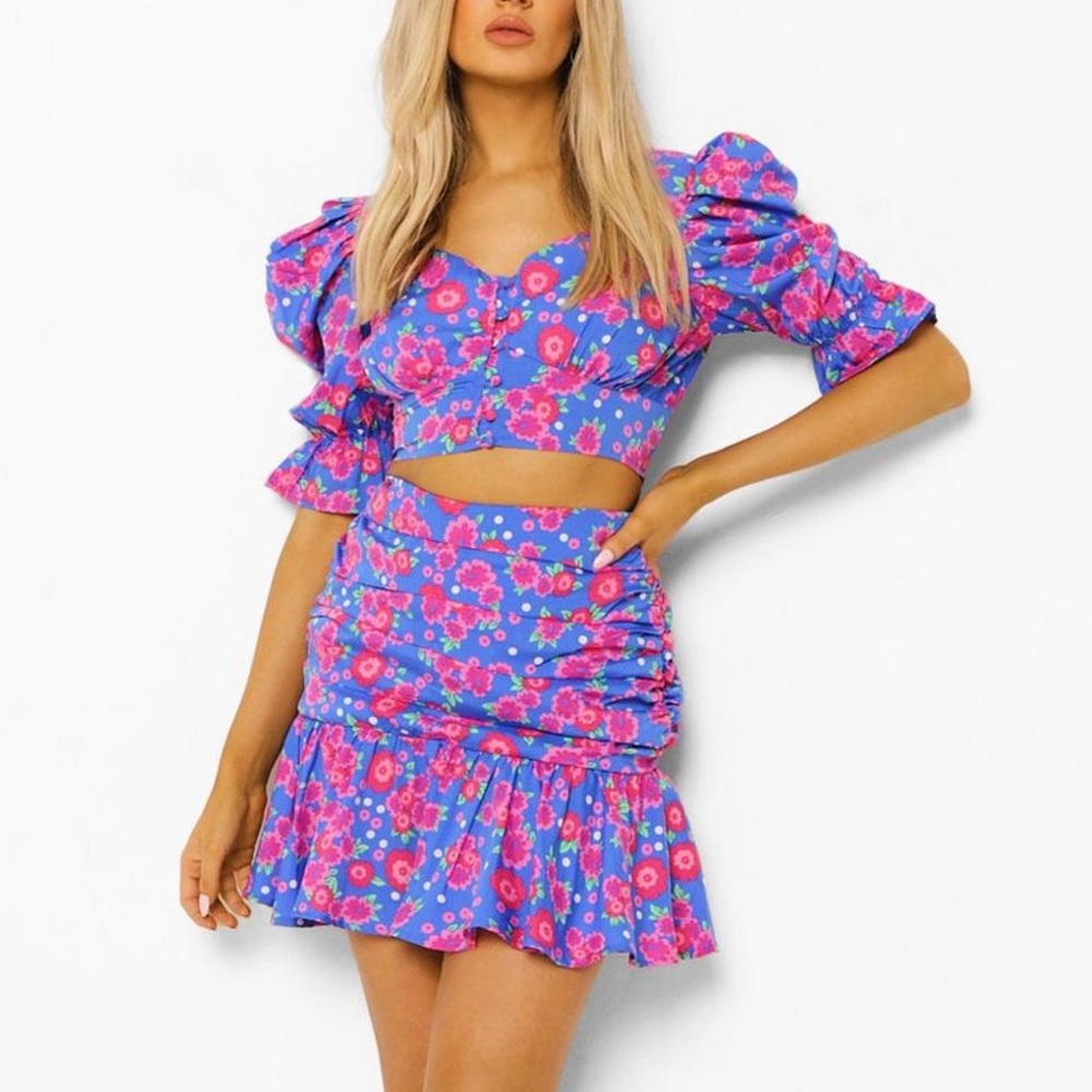NWT Floral Crop-top & Skirt set 🌺